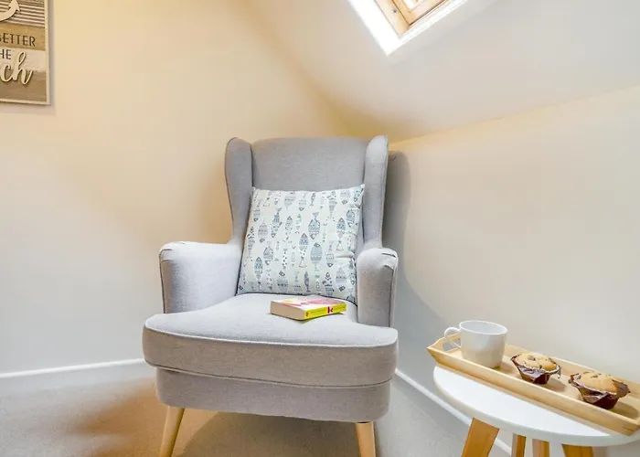 2 Bed In Oc-w472 Whitby