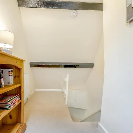 Crooked * Уитби