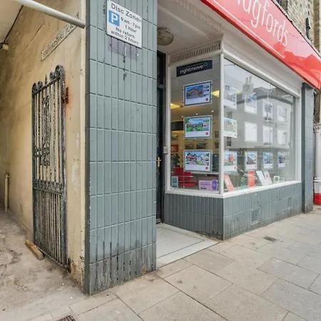 Дом отдыха Crooked *