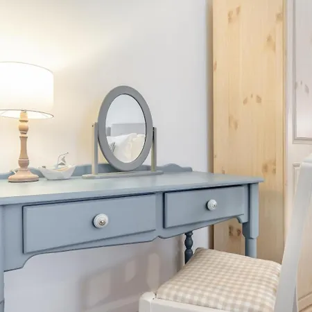 2 Bed In Oc-w472 Apartman Whitby