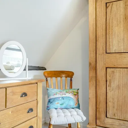 2 Bed In Oc-w472 Apartman *